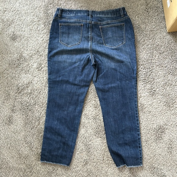 Chicos Ankle Jeans - Picture 3 of 4